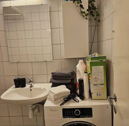 Skyline Flat With Free Parking *